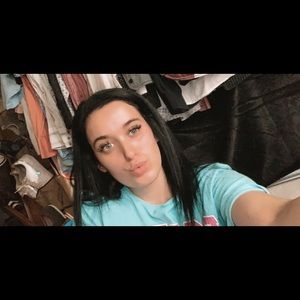 Meet your Posher, Kelsey